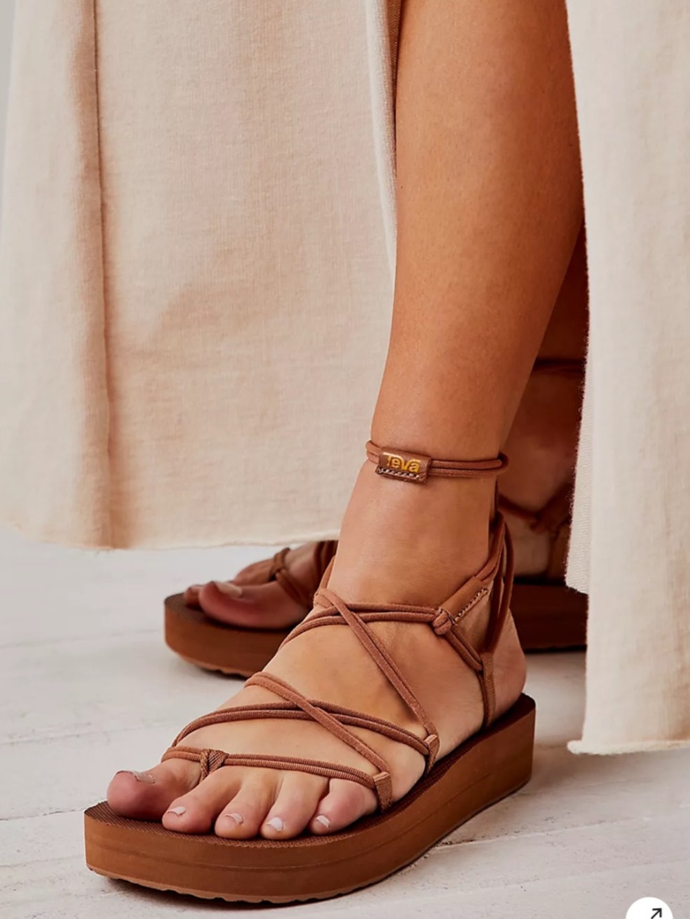 Teva Midform Infinity Sandals (worn once)